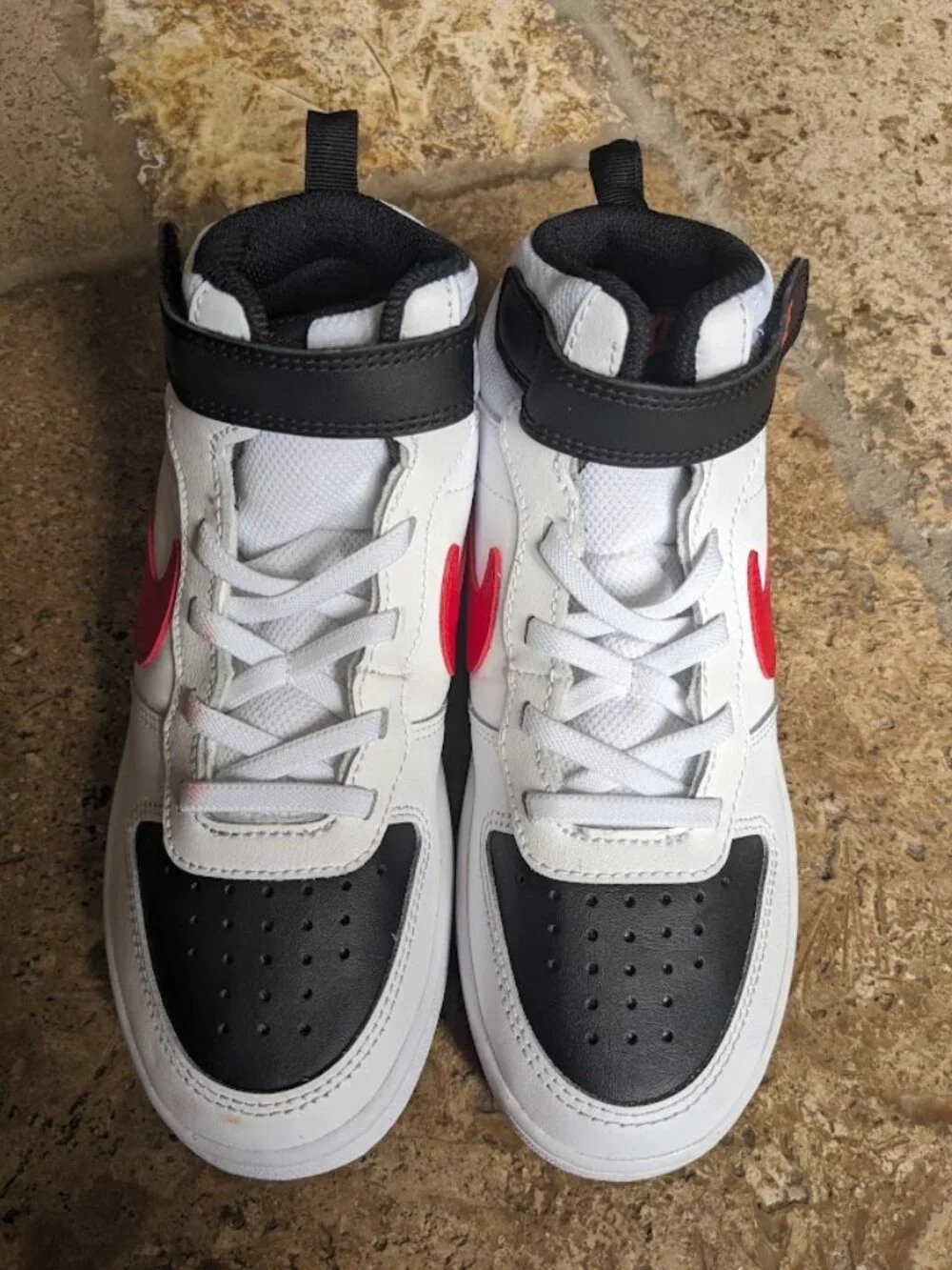 BRAND NEW NIKE Court Borough Mid 2Velcro 'White Black University Red' SIZE 1.5Y